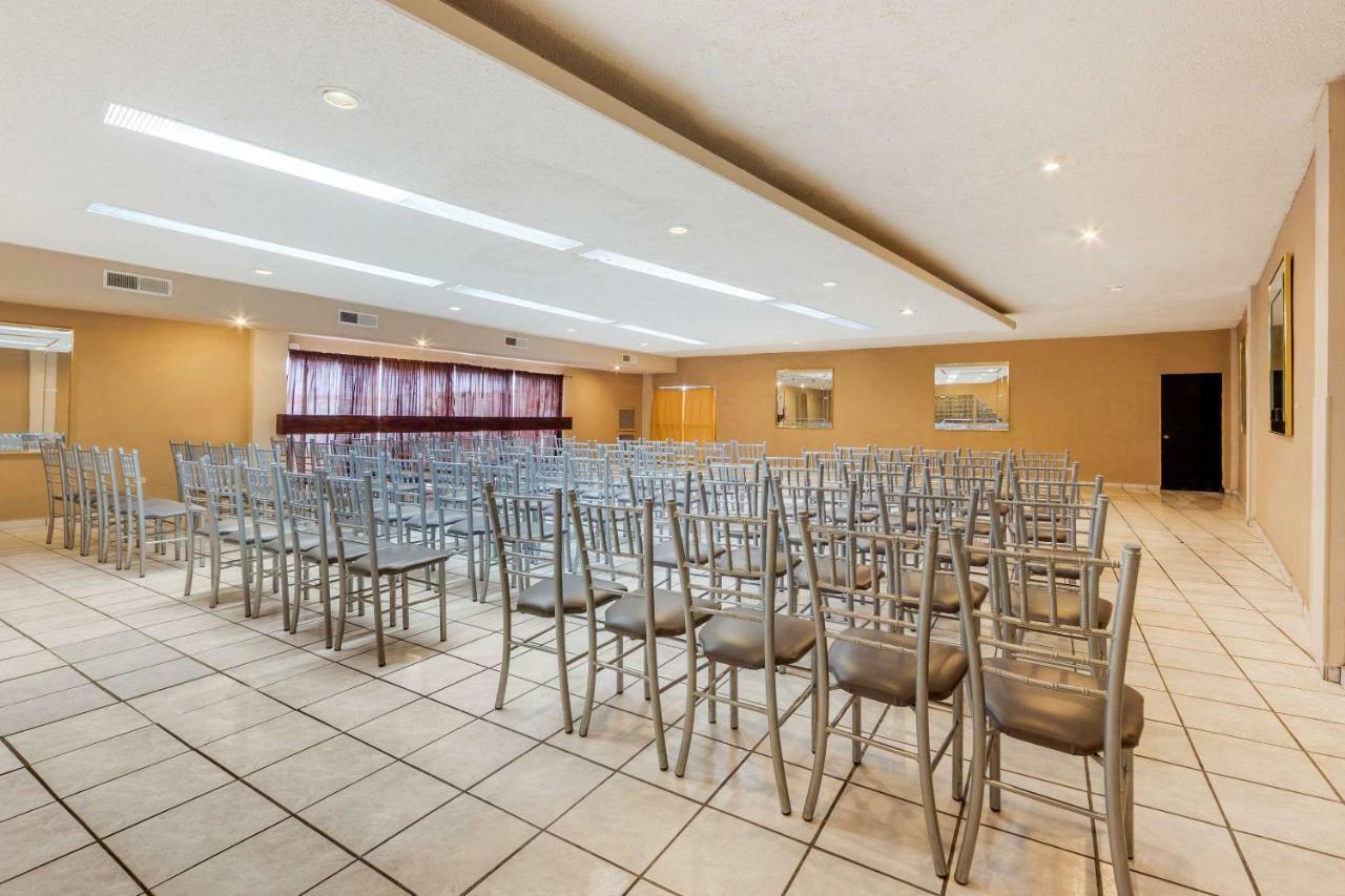 Quality Inn Piedras Negras Dış mekan fotoğraf