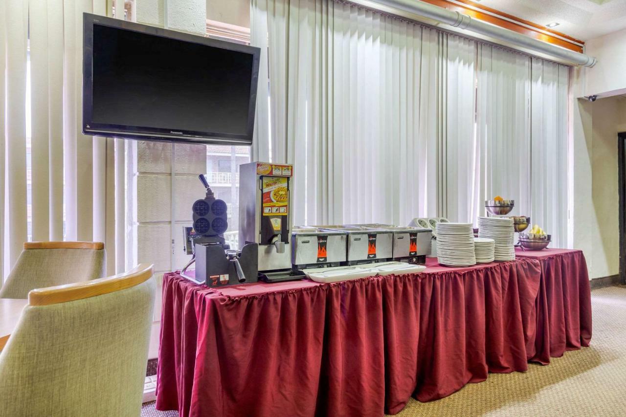 Quality Inn Piedras Negras Dış mekan fotoğraf